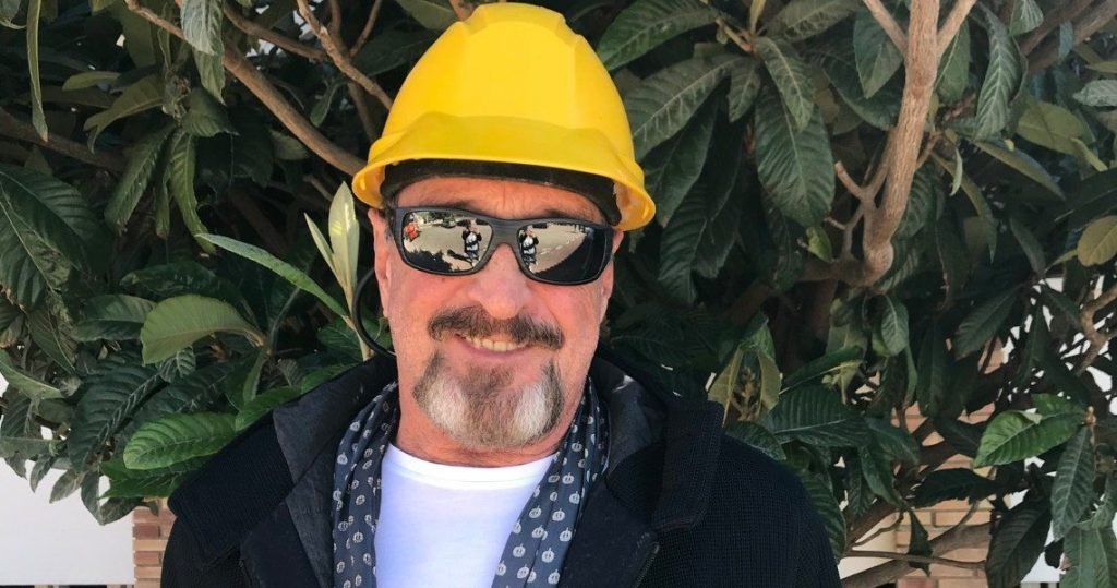 Morte di John McAfee, le indagini non concluse